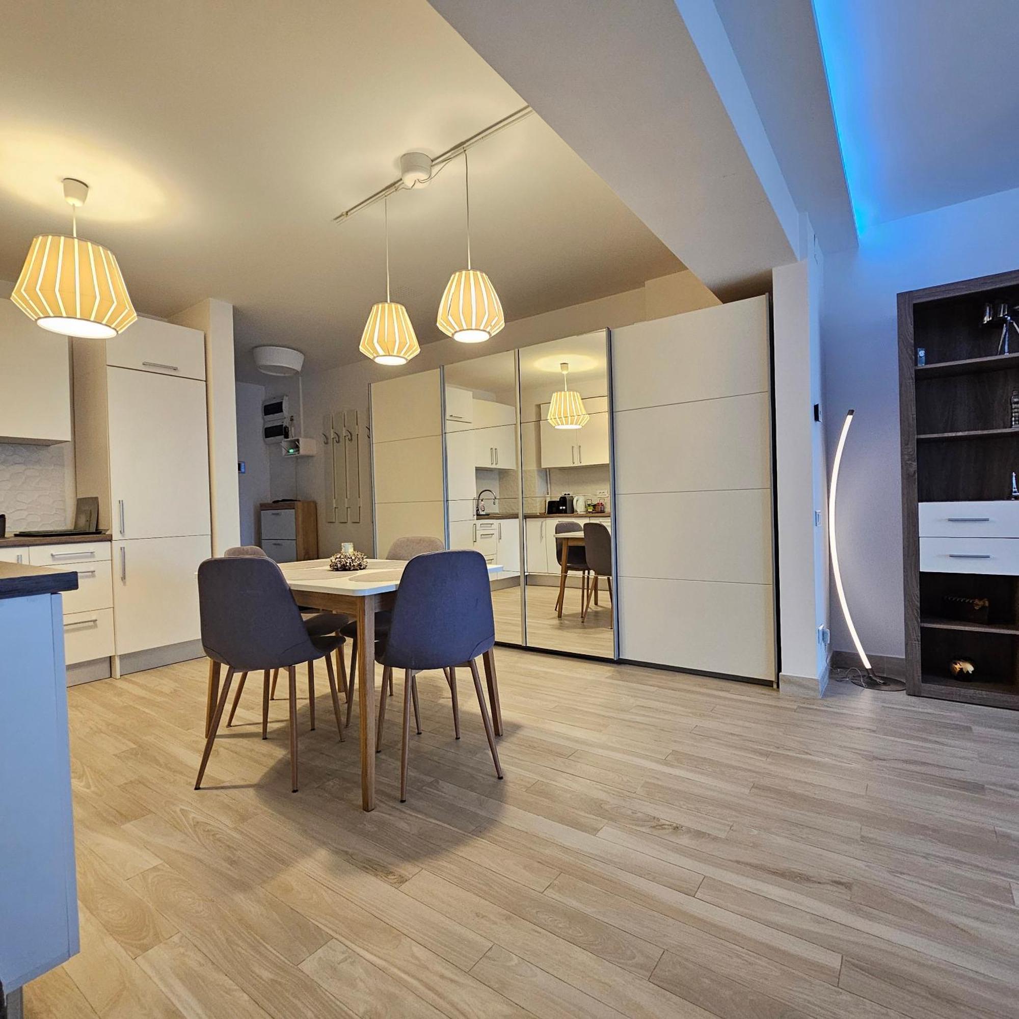 Central District Cuza 99 Apartment Bucureşti Eksteriør bilde